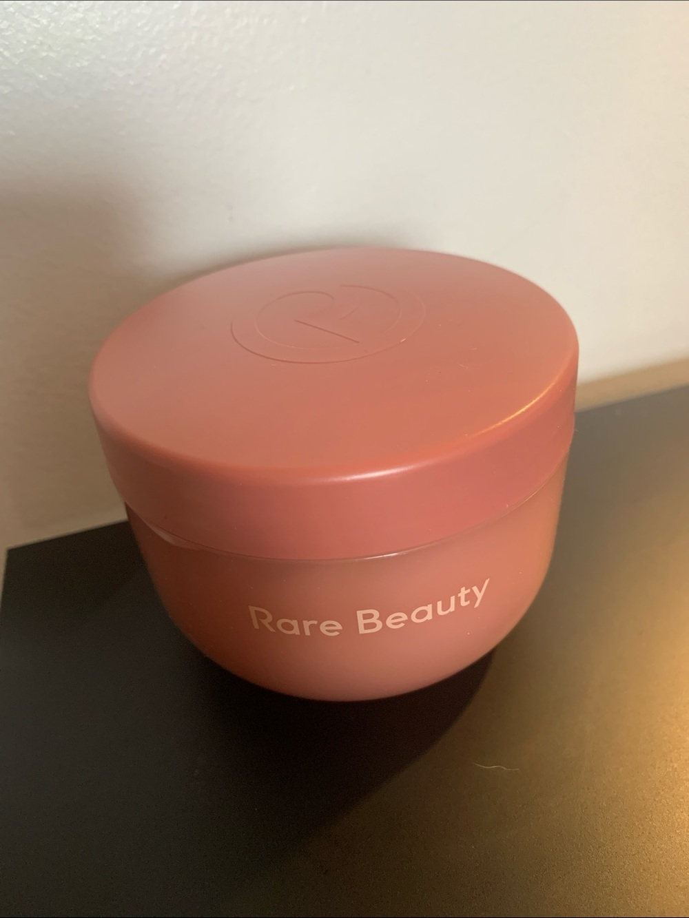 Rare Beauty - bouncy body cream 250ml - new!